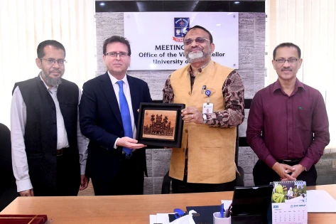 ঢাবি উপাচার্যের সঙ্গে তুরস্কের রাষ্ট্রদূতের সাক্ষাৎ